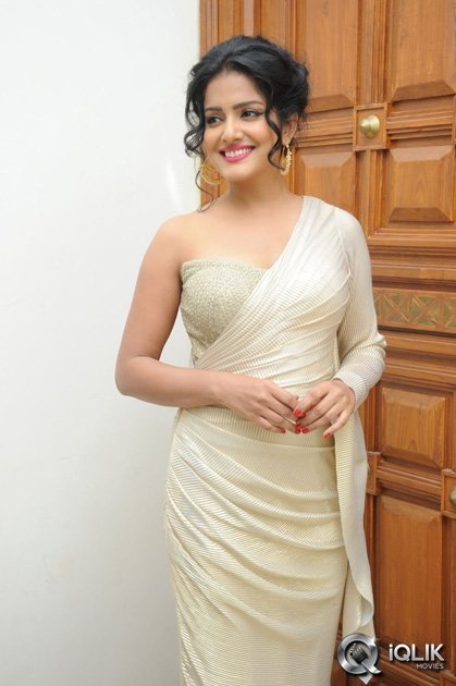 Vishakha-Singh-at-Rowdy-Fellow-Movie-Audio-Launch